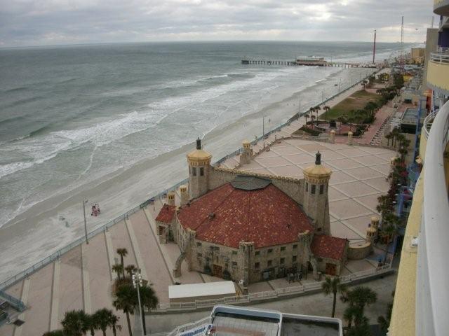 Ocean Walk River View Side